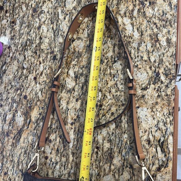 MICHAEL Michael Kors Signature Sullivan Large North South Leather Messenger Bag - Picture 11 of 11